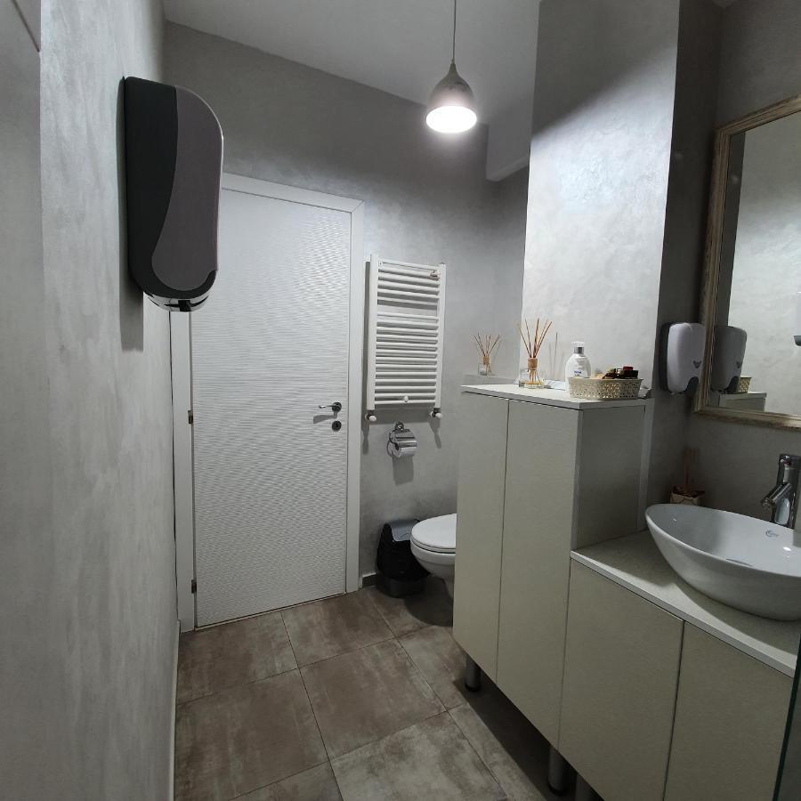Sarah Apartment Κονστάντζα Εξωτερικό φωτογραφία