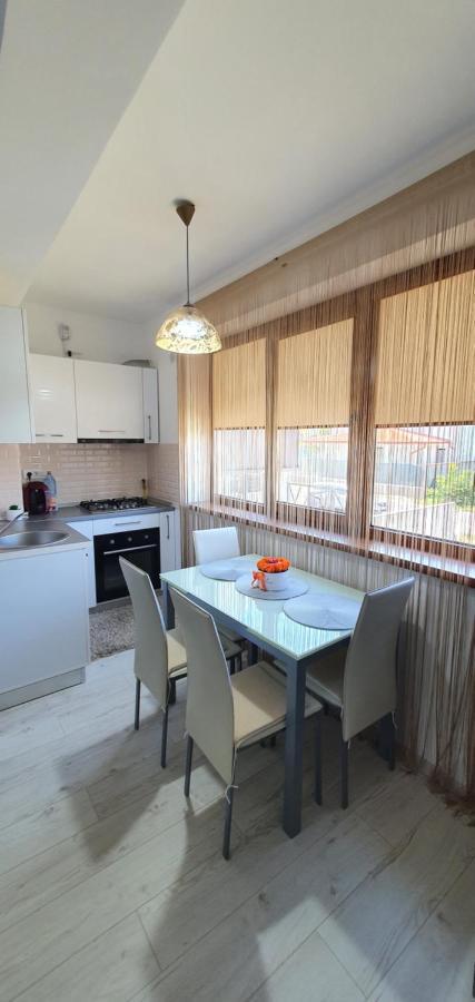 Sarah Apartment Κονστάντζα Εξωτερικό φωτογραφία