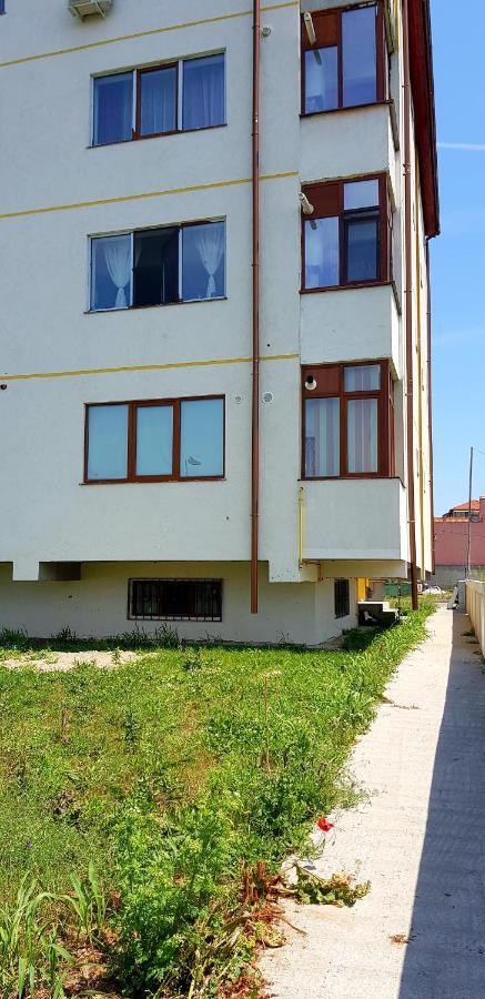 Sarah Apartment Κονστάντζα Εξωτερικό φωτογραφία