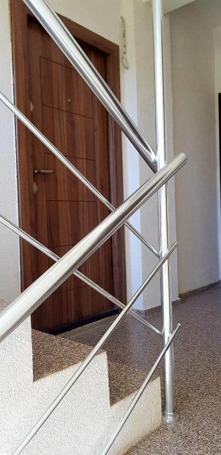 Sarah Apartment Κονστάντζα Εξωτερικό φωτογραφία